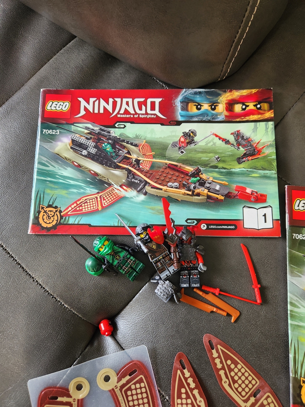 LEGO Ninjago Red and Green Ninja Boat Complete With Extras No Box
